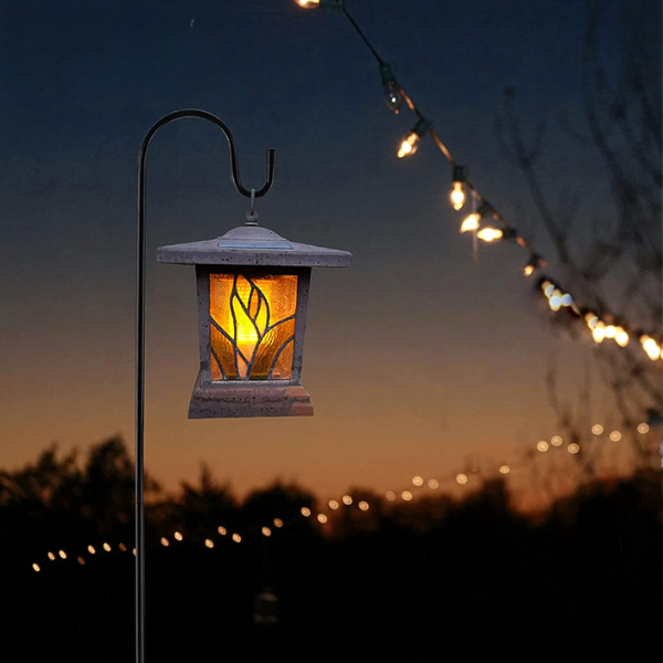 Hak ogrodowy do lampionów – oświetlenie nocne