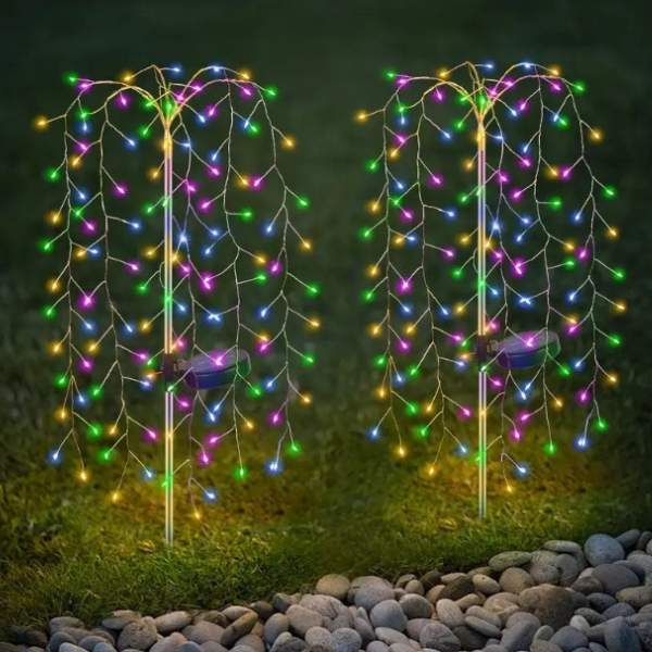 Kurtyna świetlna LED solarna RGB – kolorowe światła ogrodowe