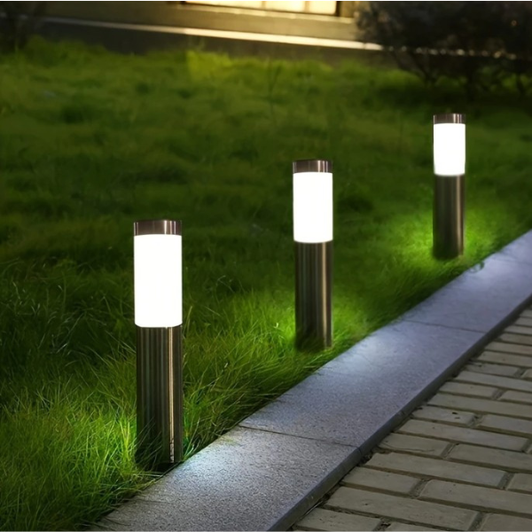 Zewnętrzne lampy ogrodowe 45 cm IP44 – zimne oświetlenie wzdłuż chodnika nocą