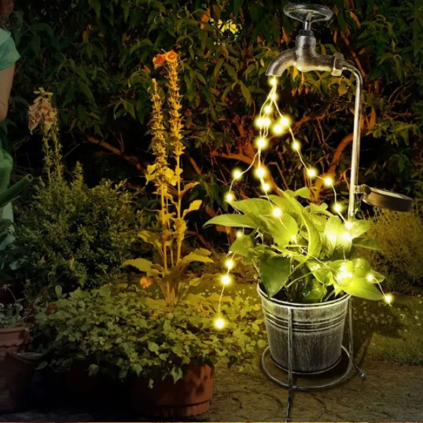 Lampa solarna LED do ogrodu – dekoracyjne oświetlenie roślin