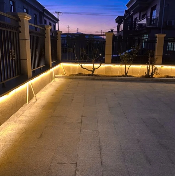 Taśma Led NEON FLEX 12V 5x11 IP65 Biały Ciepły (4).jpg