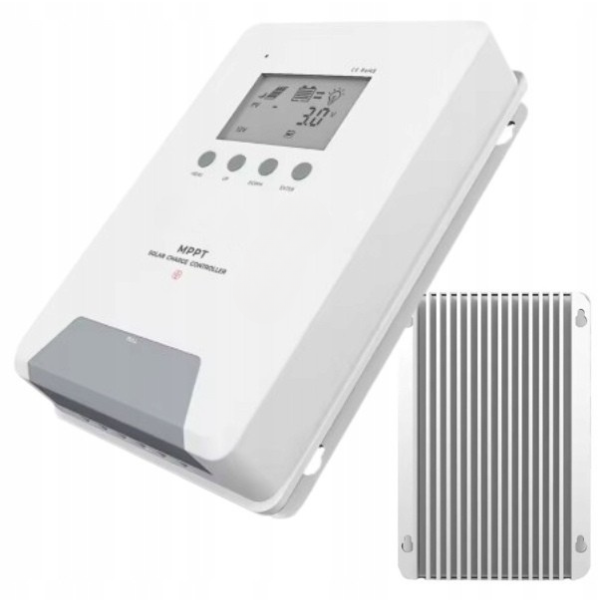 Regulator ładowania MPPT 12V24V – widok z różnych stron z aluminiowym radiatorem oraz zaciskami do podłączenia instalacji fotowoltaicznej..png